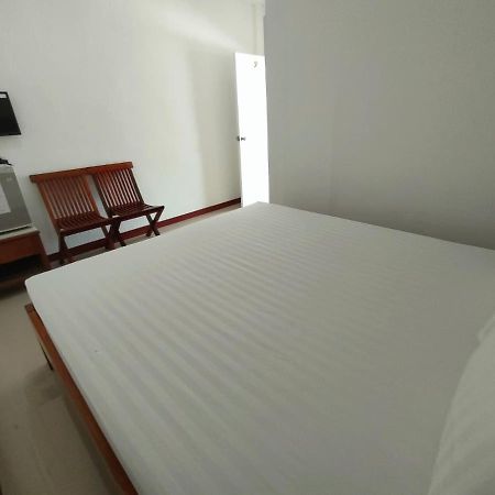 King Fa House Hotell Mae Sot Exteriör bild