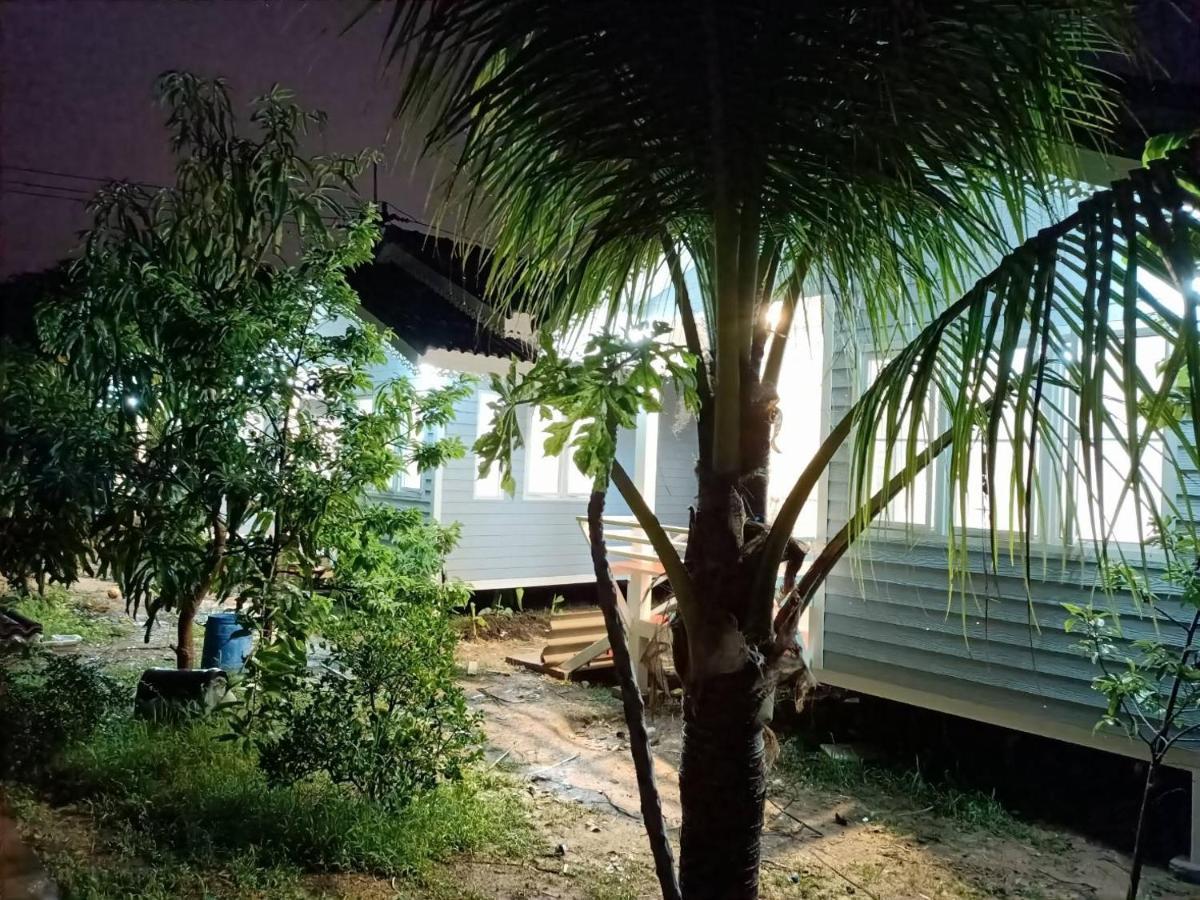 King Fa House Hotell Mae Sot Exteriör bild