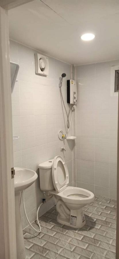 King Fa House Hotell Mae Sot Exteriör bild