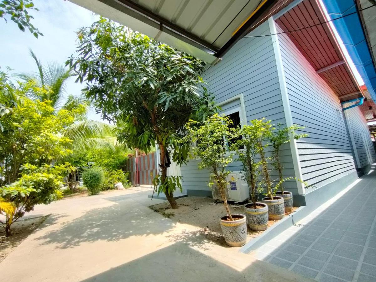 King Fa House Hotell Mae Sot Exteriör bild
